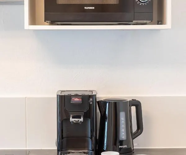 Lovely With Terrace Centre Ницца