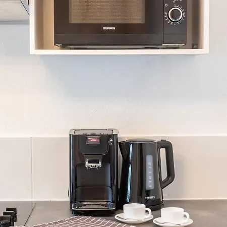 Lovely With Terrace Centre ניס